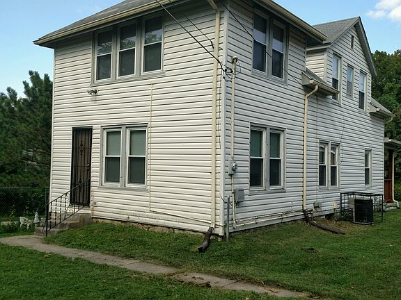 4th image of 5532 Highland Ave