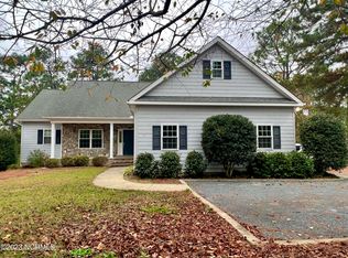 108 Fawnwood Dr, West End, NC 27376