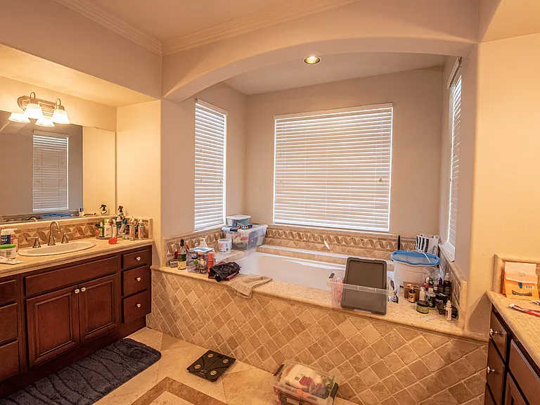 9774 Fox Valley Ct — Photo 9