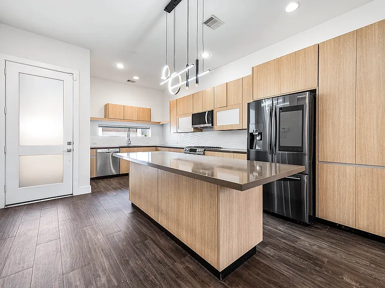 5519 Paraiso Pl — Photo 33