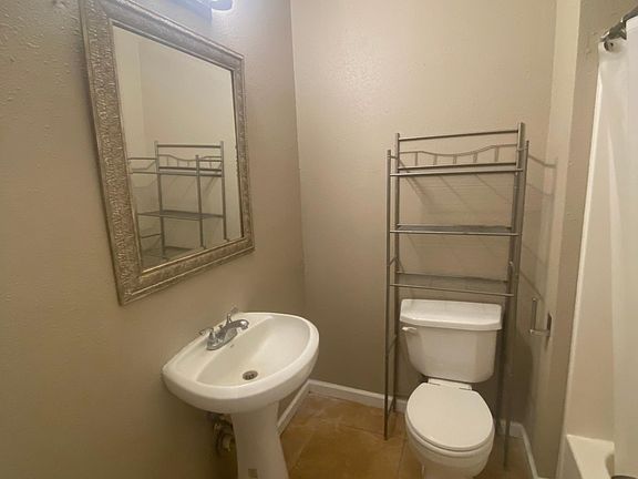 5th image of 14 Norwood St #1