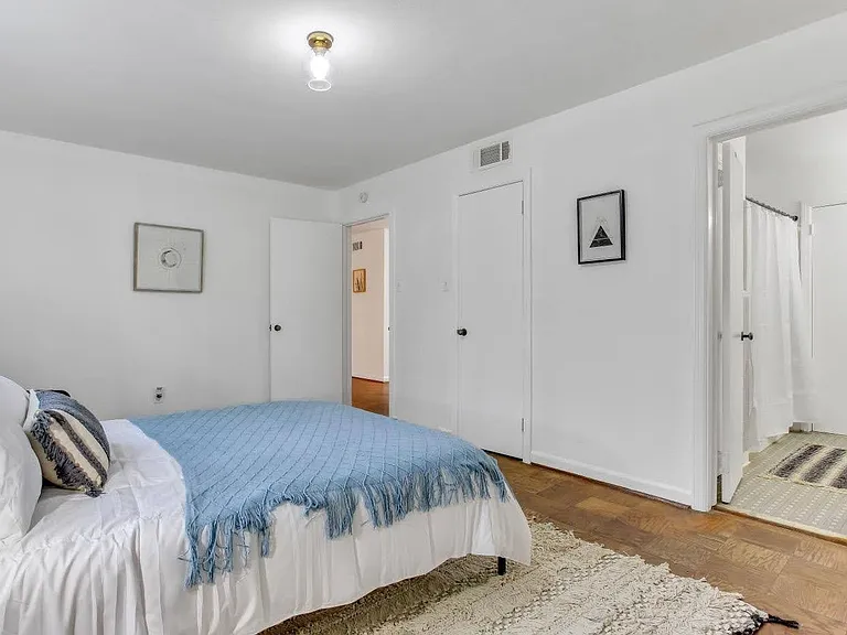 2 E 67th St #2 — Photo 12