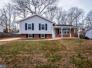 121 W Rutherford Dr, Newark, DE 19713