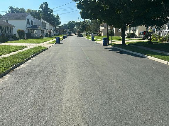 5th image of 443 N Coles Ave