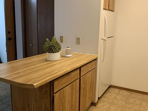 4th image of 1104 10th Ave N #10583439