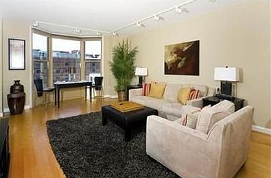2nd image of 88 King St Unit 504