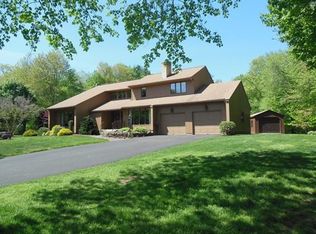 90 Allison Ln, West Springfield, MA 01089