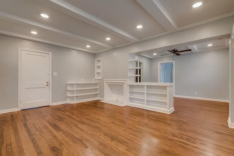 1st image of 1657 Bonnie Brae St APT 2