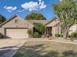 117 Lariat Dr, Georgetown, TX 78633