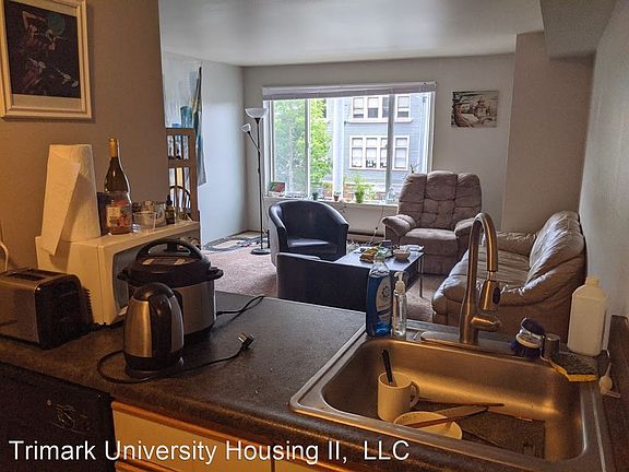 5th image of 5021 Brooklyn Ave NE #4522047
