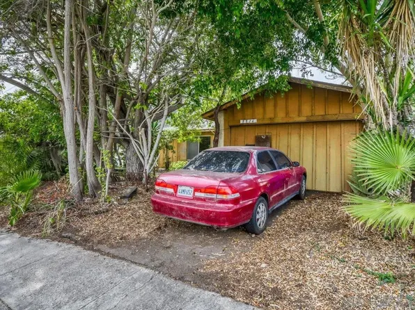 8824 Harlington Dr, San Diego, CA 92126