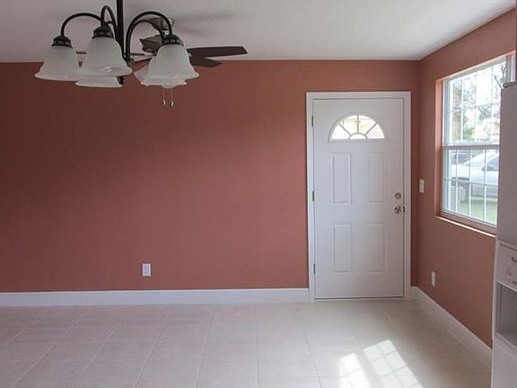 4th image of 7914 Croton Ave