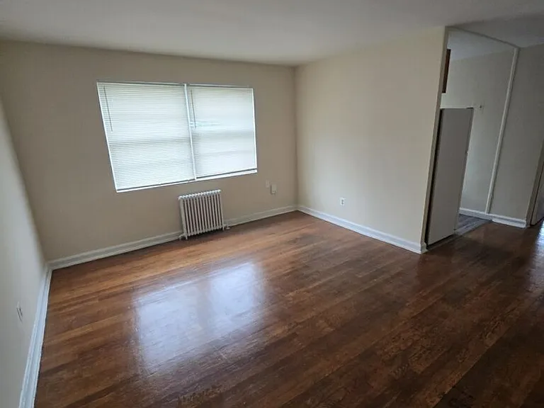 136 Kenilworth Ave NE — Photo 11