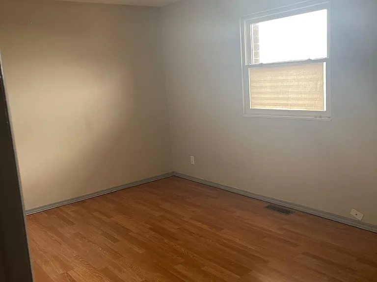 10368 Forest Brook Ln #F — Photo 6
