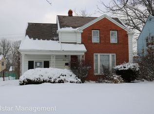 19101 Wickfield Ave, Warrensville Heights, OH 44122