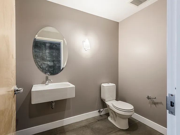 1111 S Grand Ave #701 — Photo 7