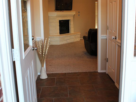 5th image of 4917 Scarlett Oak Dr