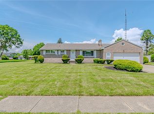 1401 Opal St, Louisville, OH