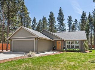 17451 Curlew Dr, Bend, OR 97707
