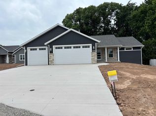 N3997 Wettering Way, Kaukauna, WI 54130