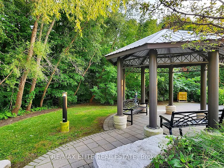 133 Wynford Dr #1608 — Photo 37