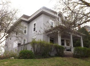 510 W 2nd St, Muscatine, IA 52761