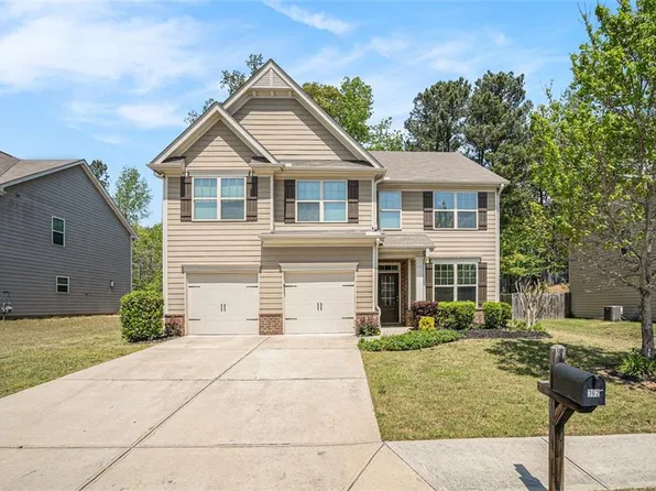 362 Lanier Ct, Hiram, GA 30141