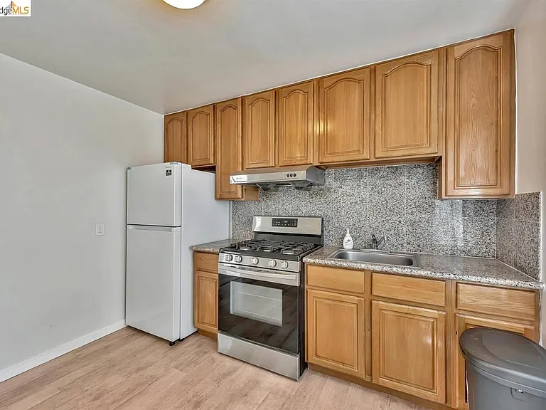 1715 9th Ave #C — Photo 1