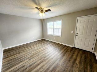 Amberwood Condo LLC, Johnson City, TN 37601