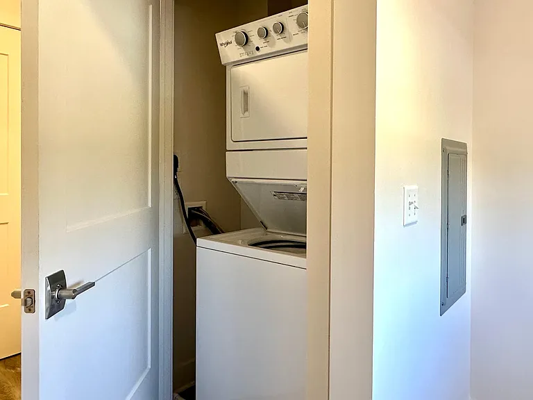 205 Stuyvesant Ave #302 — Photo 16