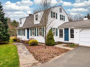 10 Canton Rd, West Simsbury, CT 06092