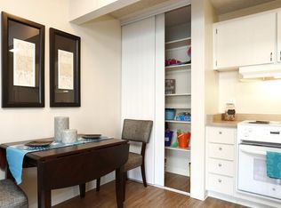 1018 J St, Davis, CA 95616