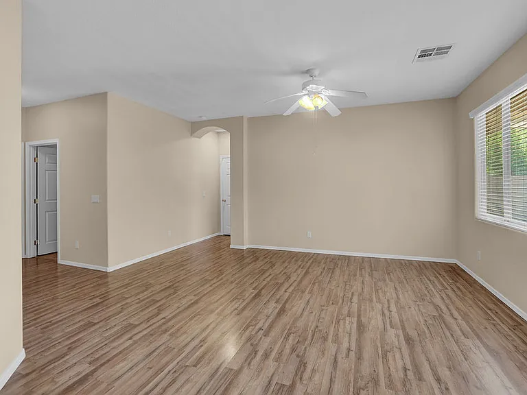 18631 E Swan Dr — Photo 8