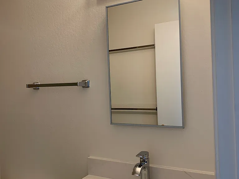 1929 California St #5 — Photo 12