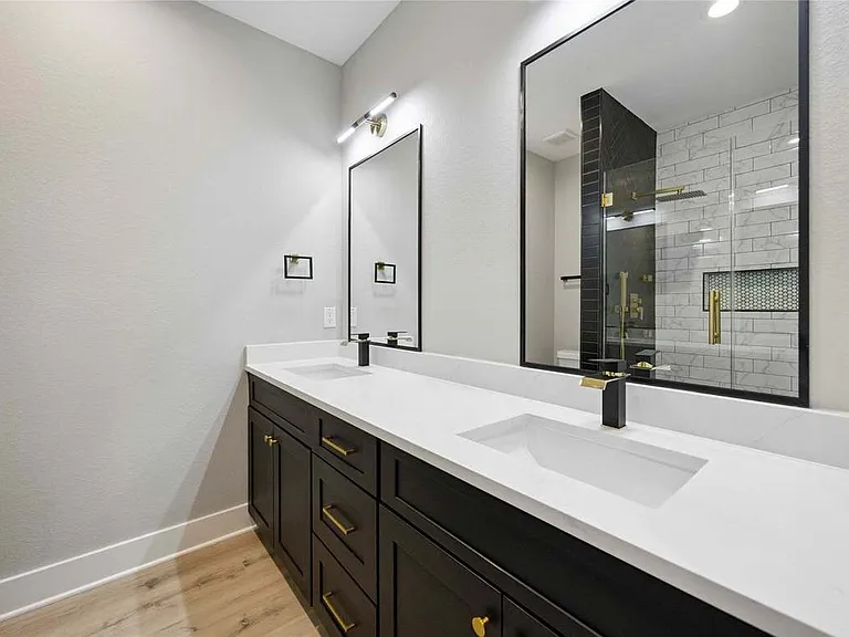 217 Pheasant St #A — Photo 10