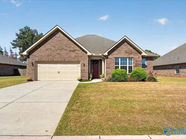 121 Berry Farm Rd, Meridianville, AL 35759