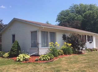 405 2nd Ave NE, State Center, IA 50247