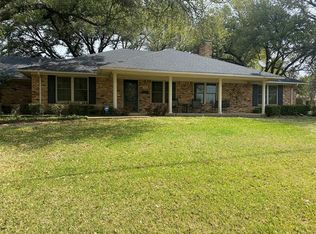 704 W Nash Dr, Kaufman, TX 75142