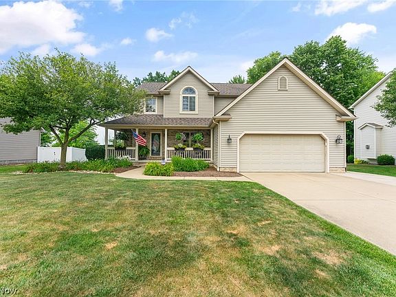 3rd image of 606 Bricker Farms Ln