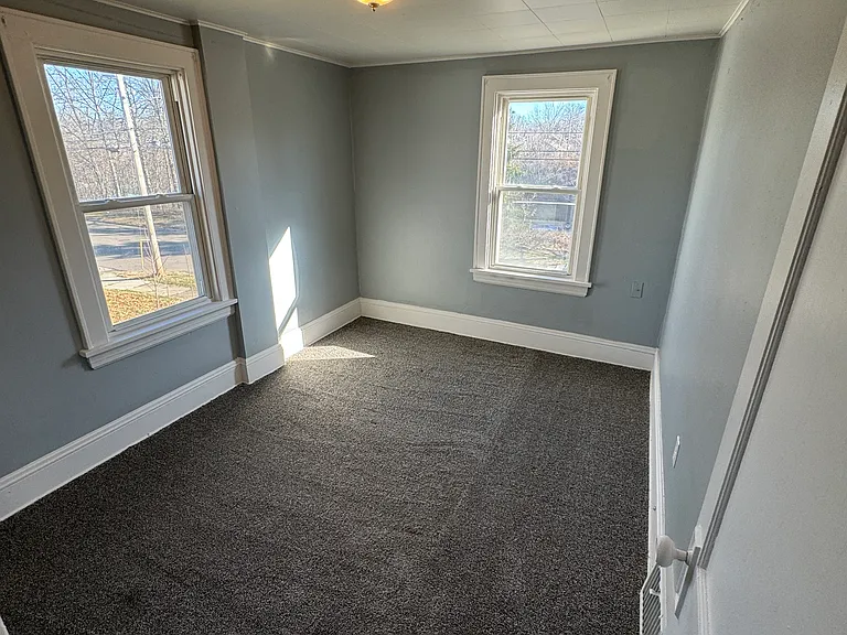 1056 Burkhardt Ave — Photo 17