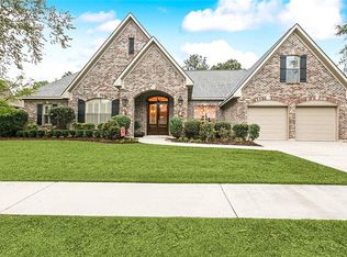 209 Shady View Ln, Covington, LA 70433