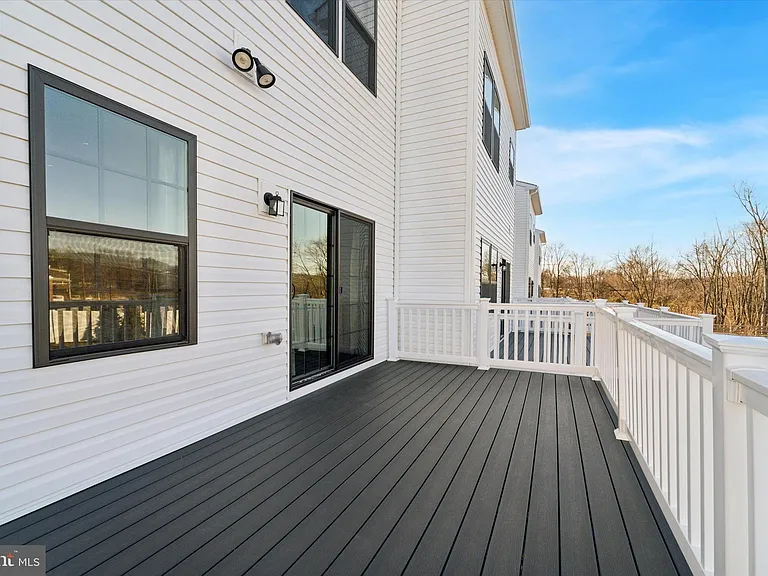 122 Arcadia Way — Photo 24