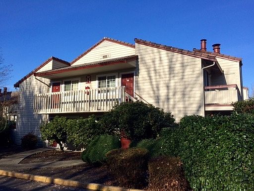 1st image of 14200 NE 171st St