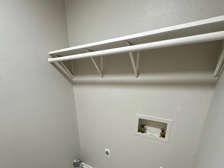 16 Brianfield Cv #B — Photo 8