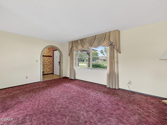 4th image of 1086 Kingswood Way