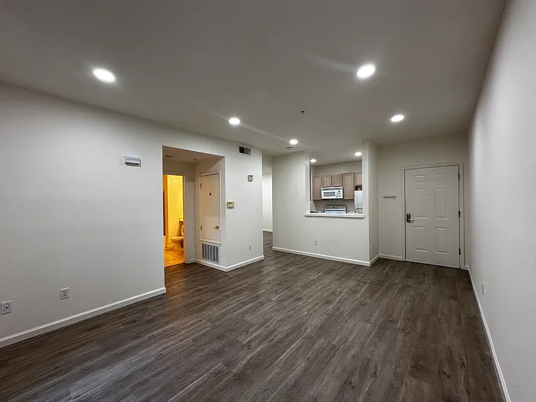 2255 Showers Dr — Photo 6