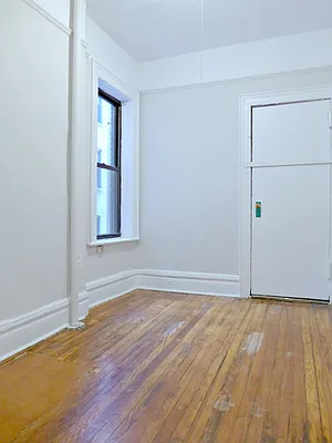 Rented by Metropolitan Equities | media 3