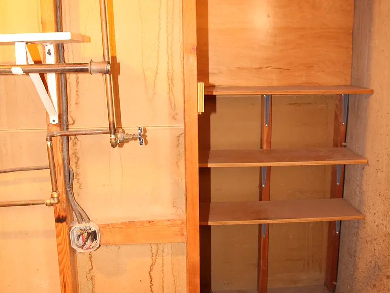 559 W Pine St — Photo 19