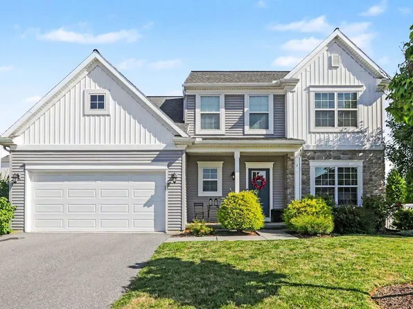 1 Greystone Xing #L-0119, Lebanon, PA 17042