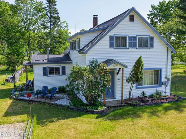 4489 W School Rd, Roscommon, MI 48653